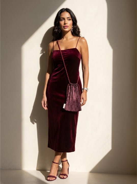 Bordeau Velour Cross