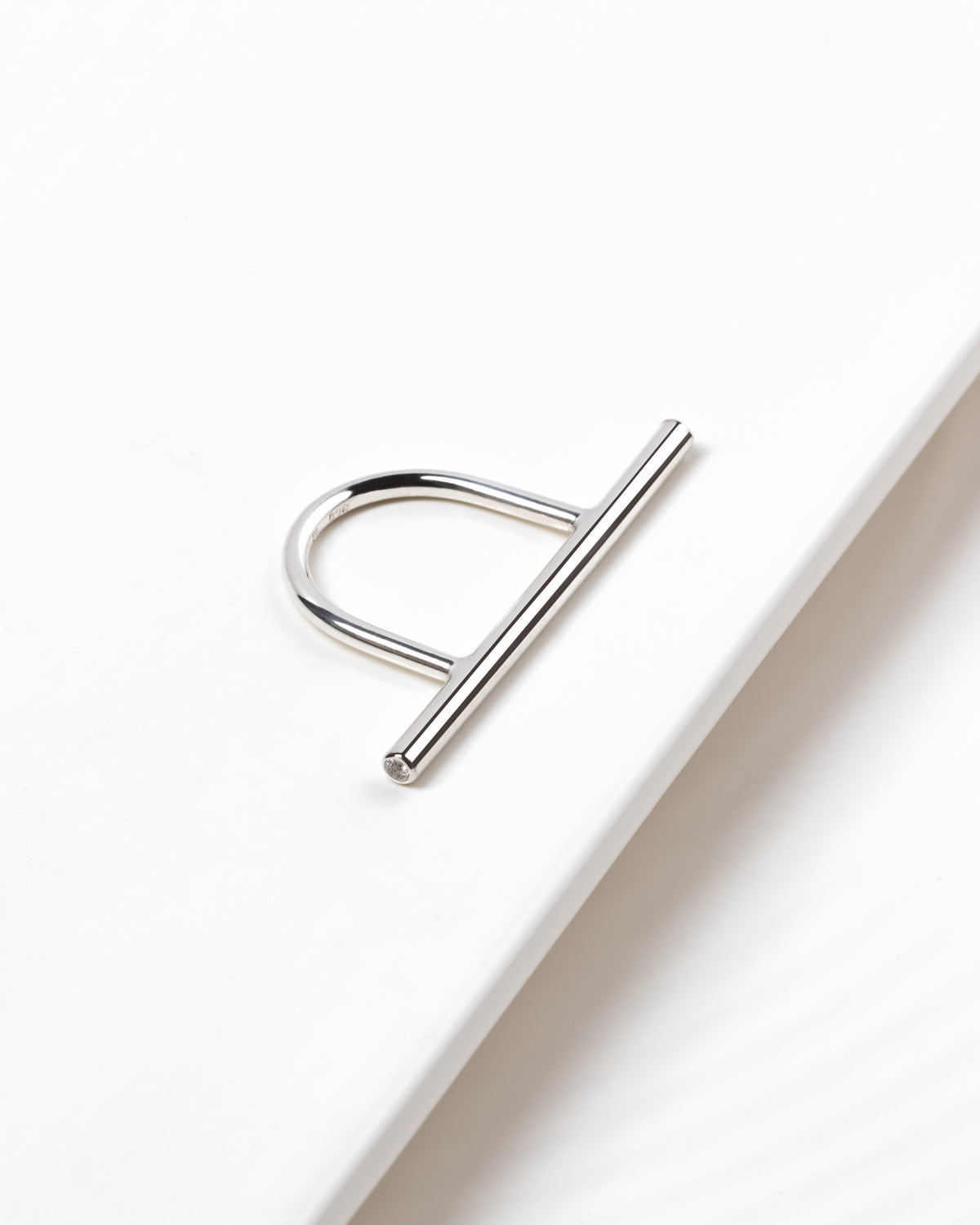 HORIZON Sapphire Ring