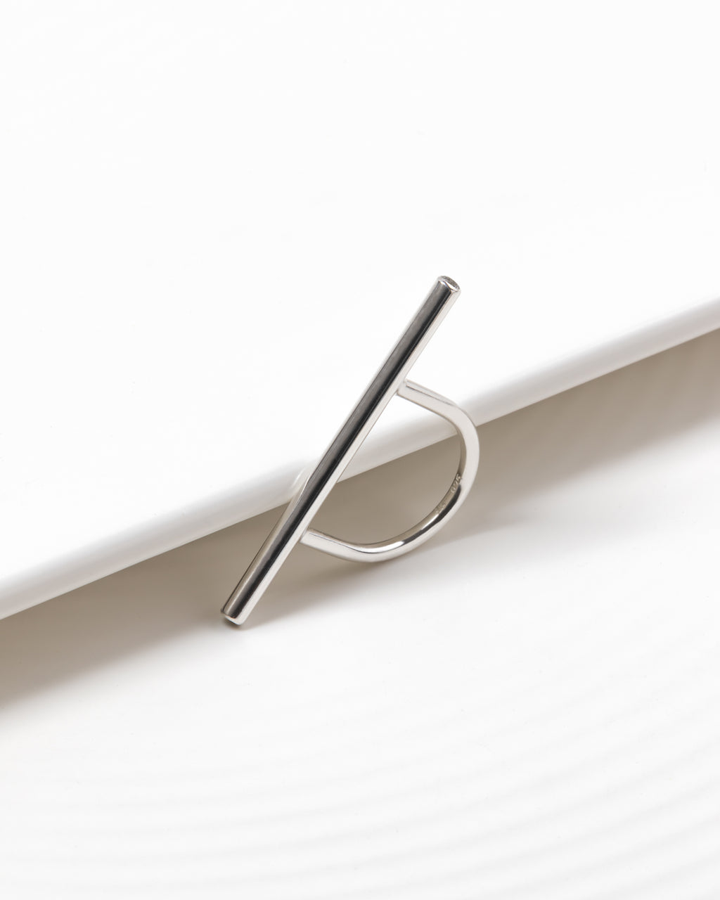 HORIZON Sapphire Ring