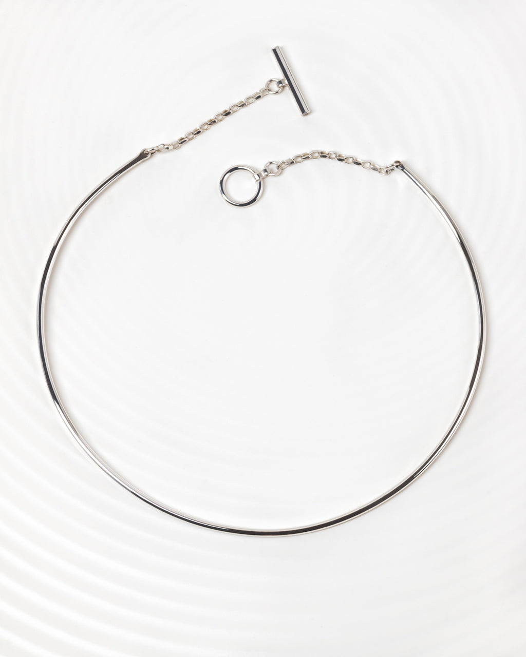 LAGOM Chocker Necklace
