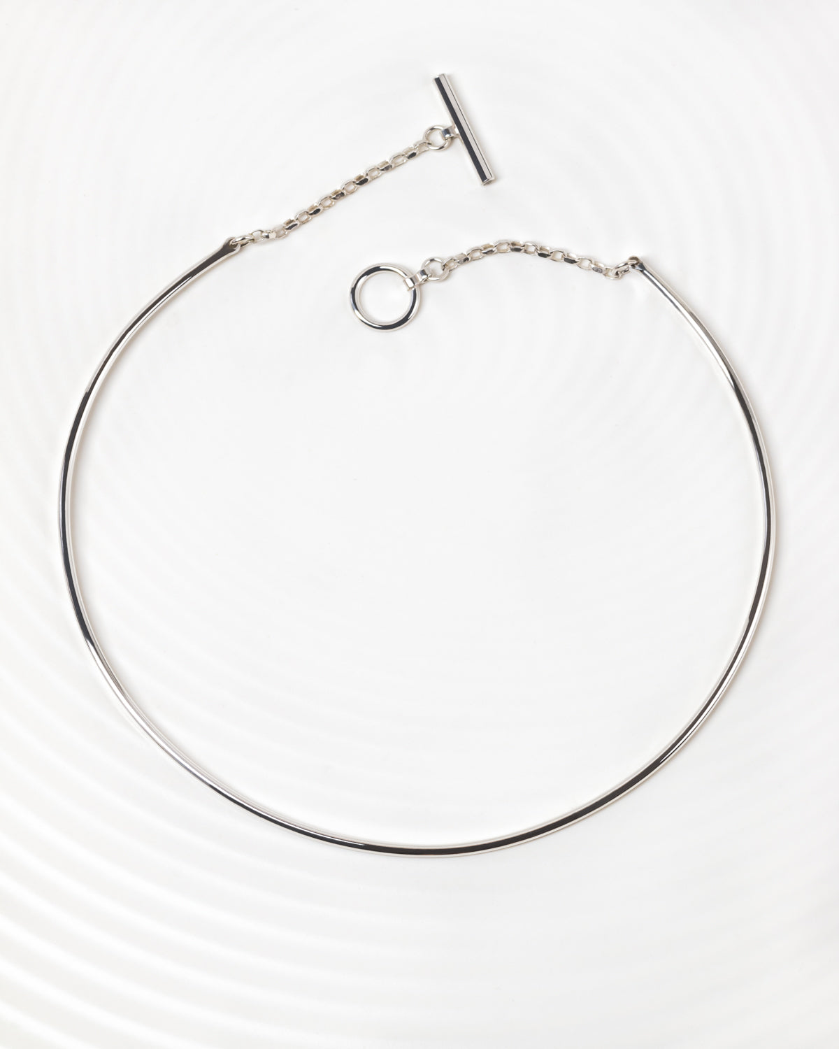 LAGOM Chocker Necklace