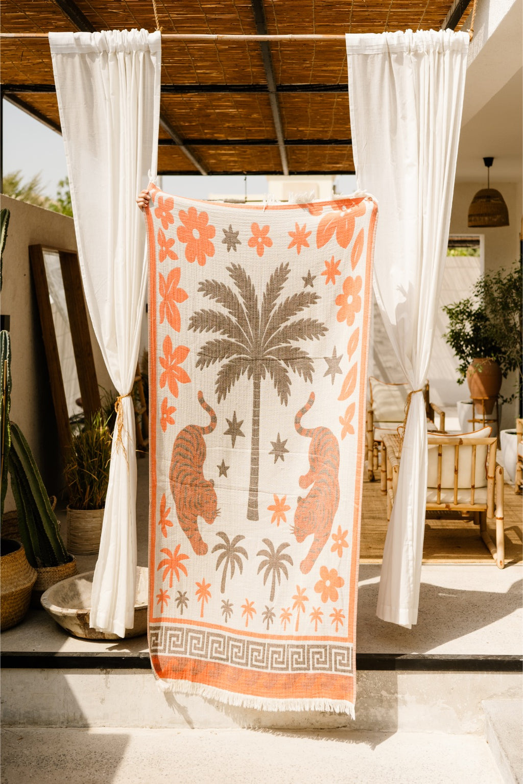 COTTON BEACH TOWEL-FREE SPIRIT
